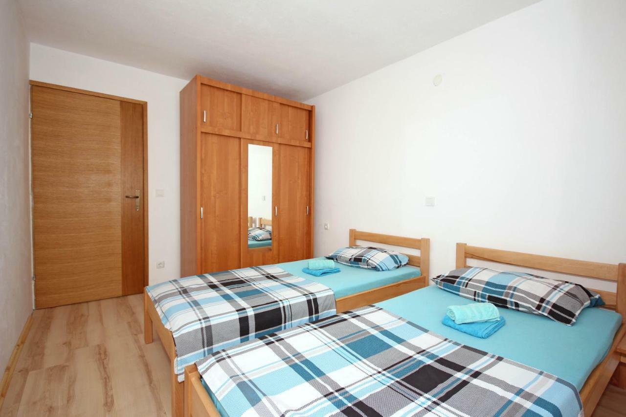 Apartmani Bradaric Pula Exteriör bild